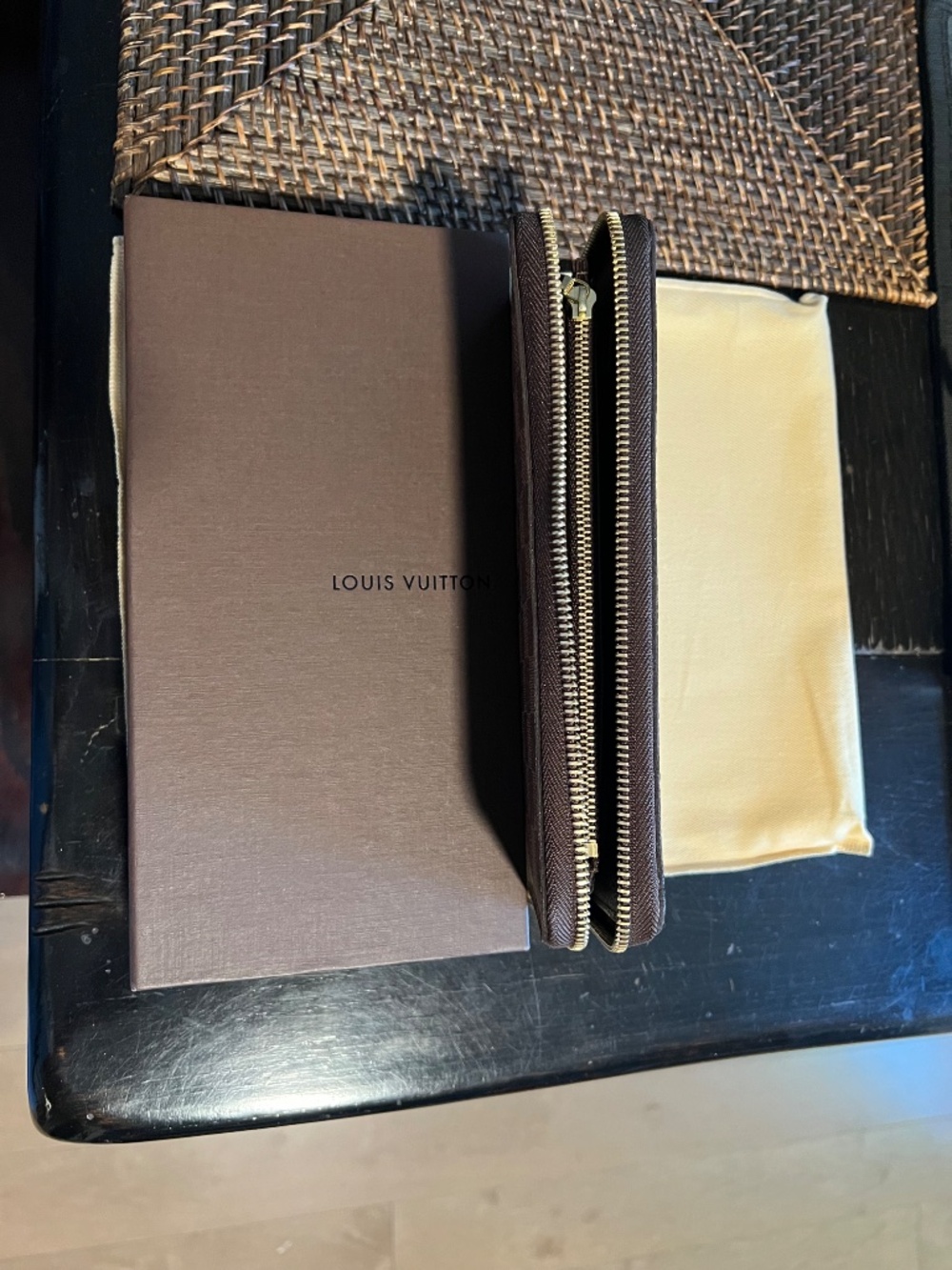 NEW Checkered Louis Vuitton Clutch- 8 1/4 x 4 3/4 inches, Brown - Picture 15 of 16